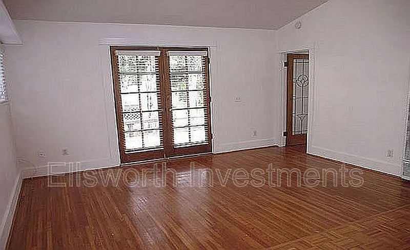 2 bed, 1.0 bath, 600 sqft, $2,795 — Photo 4