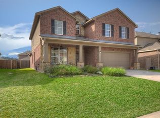 414 Oak Stream Dr, Conroe, TX 77304