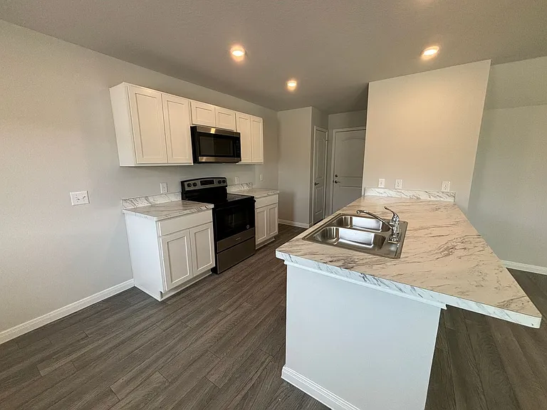 2242 Dry Moss Way — Photo 7