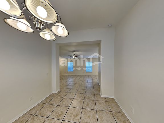 5th image of 10126 41st Ct E