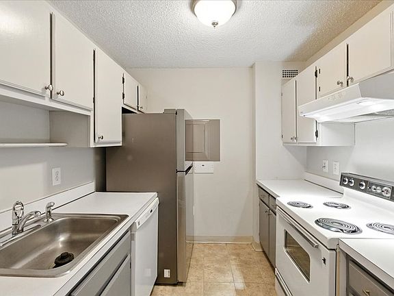 2nd image of 200 N Pickett St APT 314