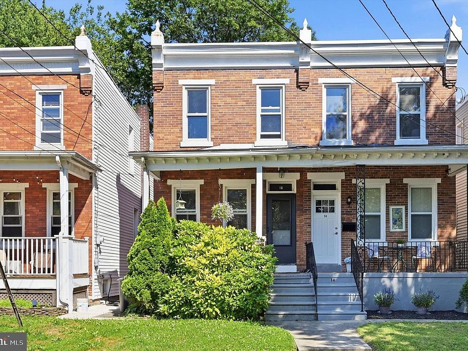 1st image of 16 Lincoln Ave