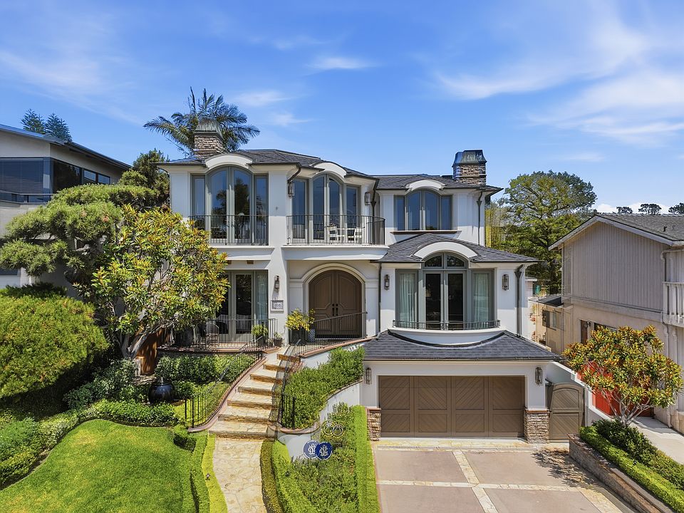 1st image of 108 S Poinsettia Ave