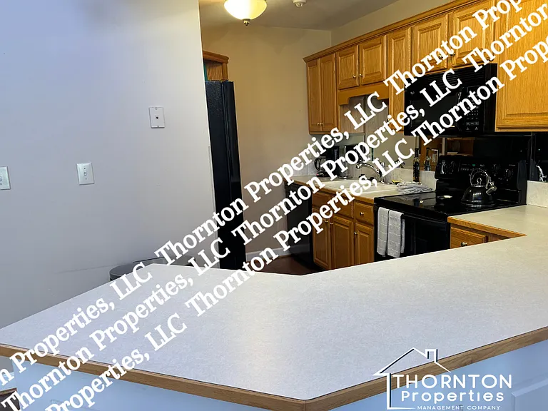 7026 Val Monte Dr #7026 — Photo 2