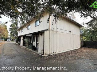 1060 East St APT 1, Redding, CA 96001