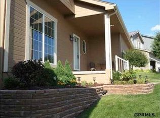 16416 Fowler Ave, Omaha, NE 68116