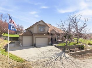 2808 Lapierre Canyon Dr, Kennewick, WA 99338