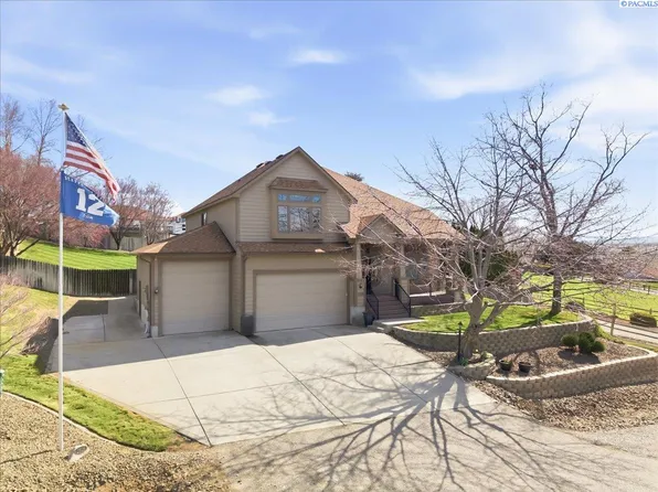 2808 Lapierre Canyon Dr, Kennewick, WA 99338