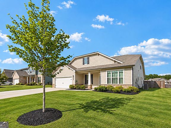 2nd image of 55 Cattail Ln