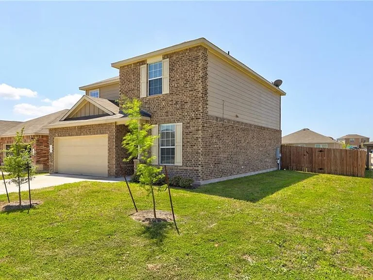 169 Marcheeta Way — Photo 2