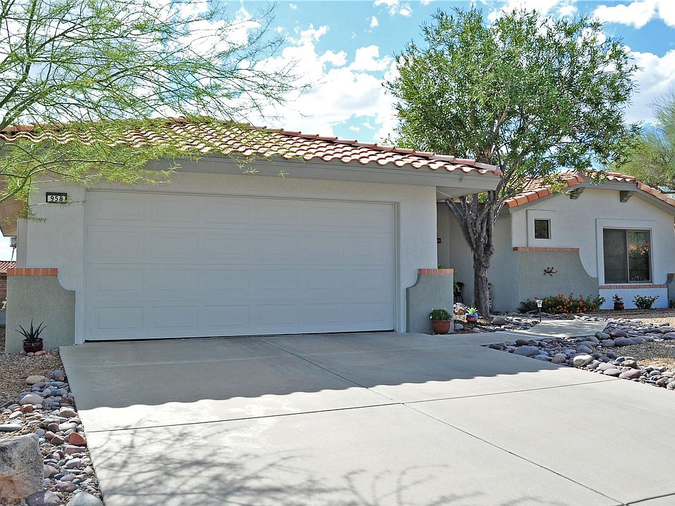 1st image of 958 E Coachwood Dr
