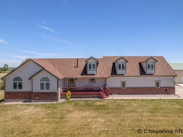 5765 Snowberry Dr, Cheyenne, WY 82009