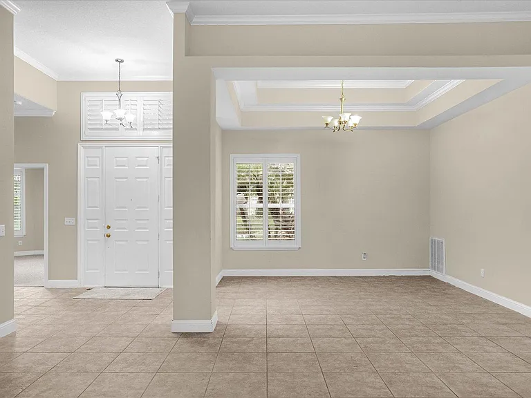 10674 Woodchase Cir — Photo 3