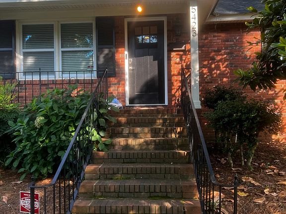 Steps to the front door