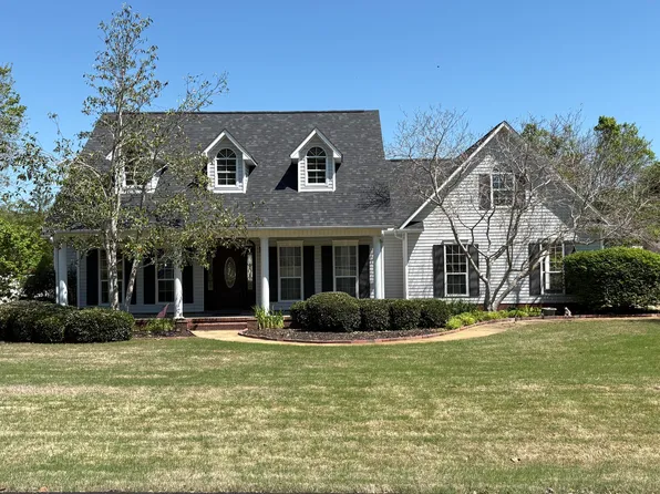 1007 Evelyn Cv, New Albany, MS 38652