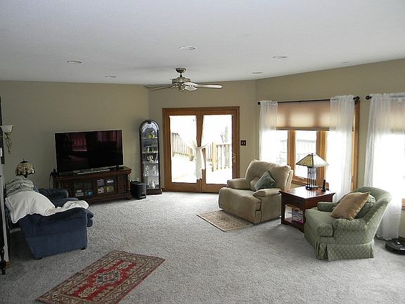 5th image of 6308 N Green Hills Est