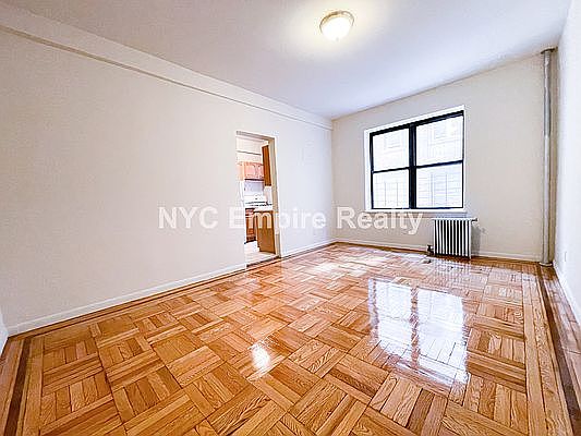 1st image of 35 Hamilton Pl #306A