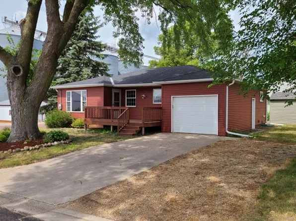 102 Freund St, Fairmont, MN 56031