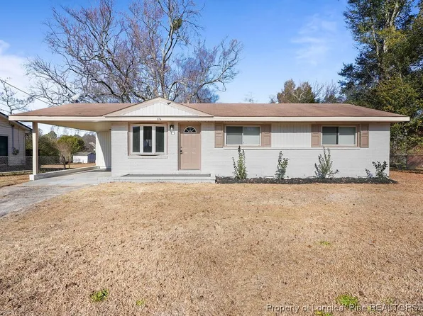 576 Braxton Blvd, Fayetteville, NC 28311