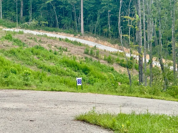 88 Rodeo Lot Dr, Corbin, KY 40701