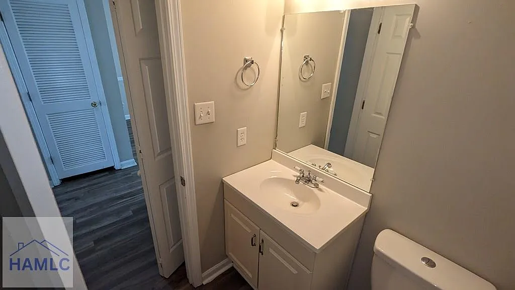 2 bed, 2.5 bath, 1244 sqft, $1,200 — Photo 2