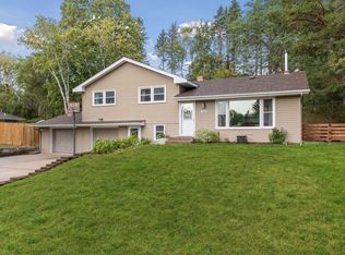 15614 S Lund Rd, Eden Prairie, MN 55346