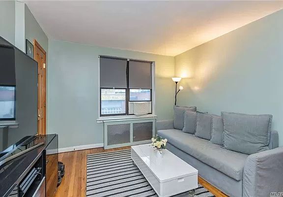 5th image of 189-11 39th Ave APT 109