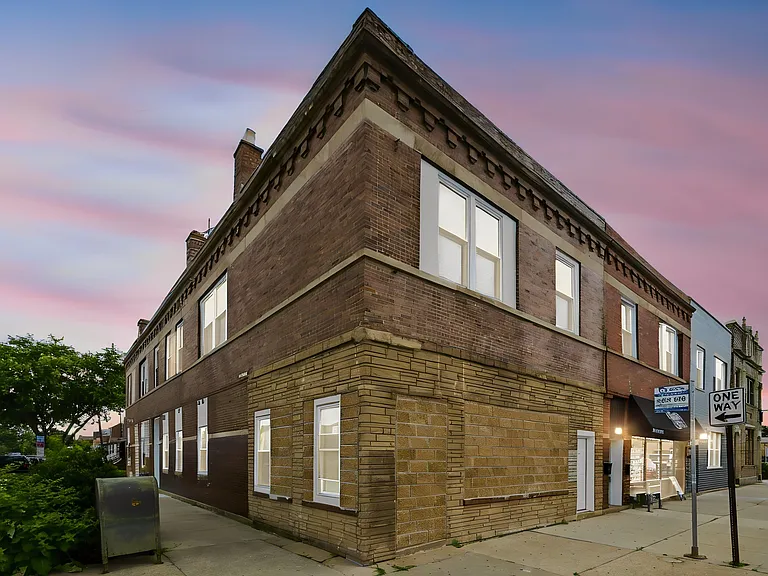 2301 S Laramie Ave #2 — Photo 9