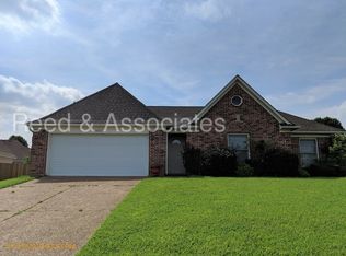 6531 Annielee St, Millington, TN 38053