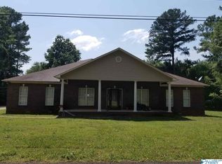142 Jacque Jim Dr NE, Huntsville, AL 35810