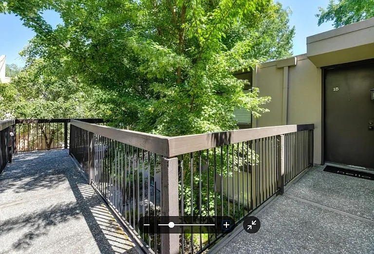 2203 Woodside Ln #15 — Photo 2