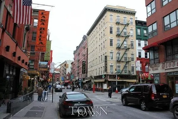 Rented by Town Residential | media 27