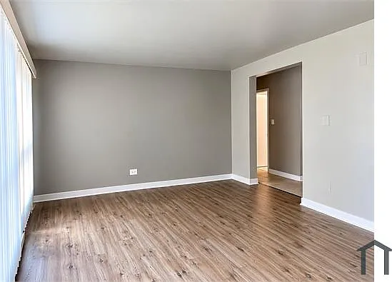 2 bed, 1200 sqft, $1,550 — Photo 3