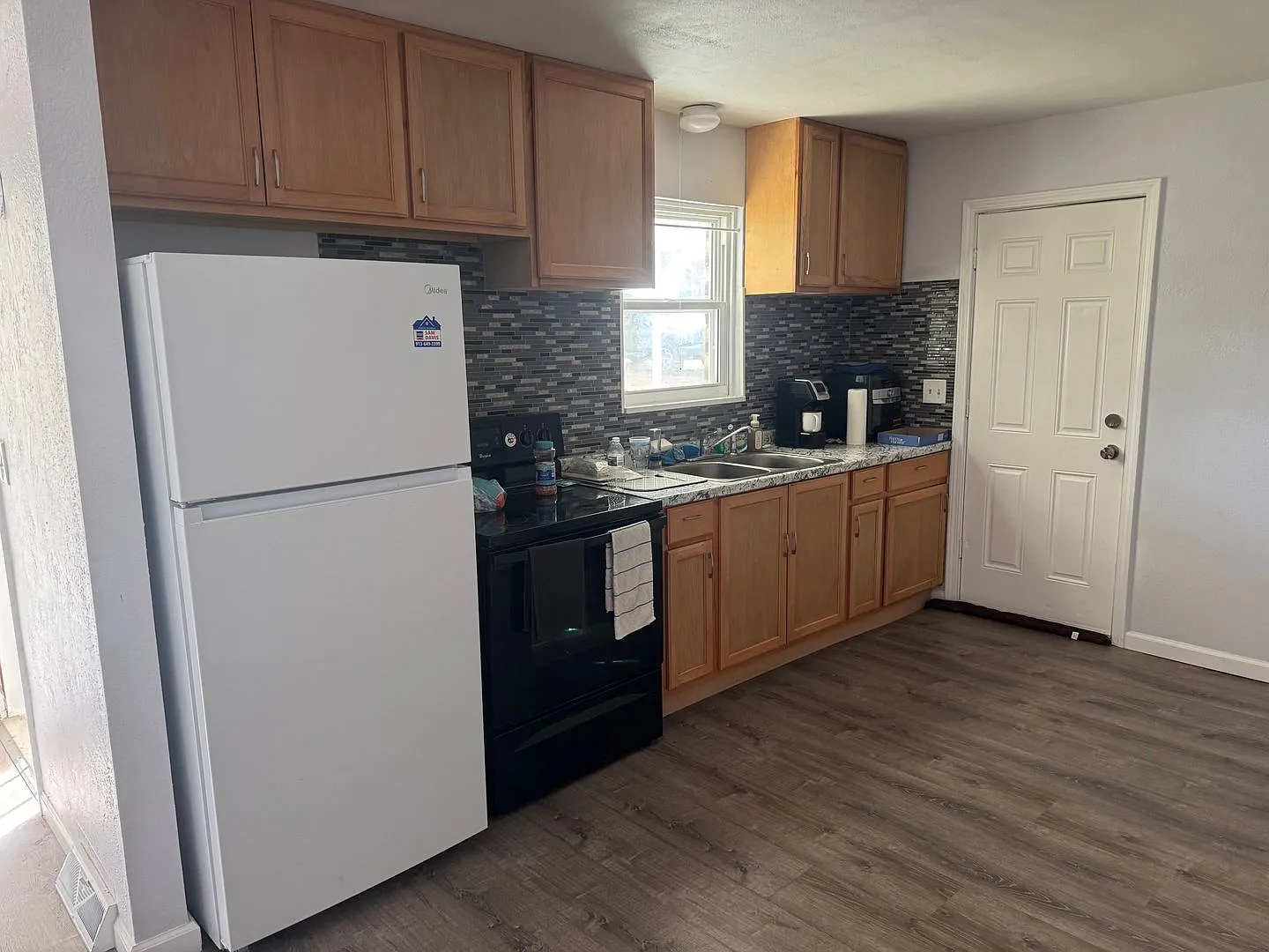 54th Street Duplex — Photo 3