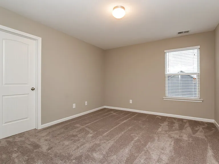 87 Moss Way — Photo 14