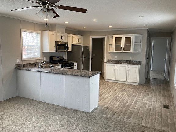2nd image of 57400 Bedford Blvd #250