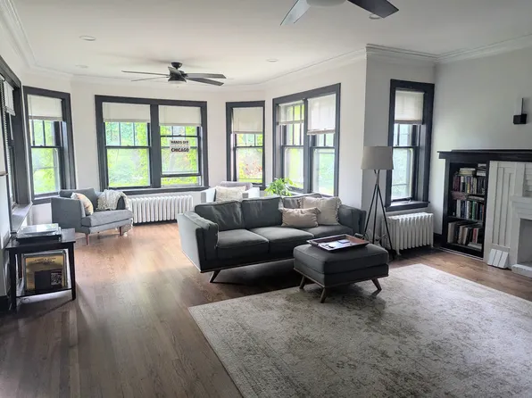 2742 W Logan Blvd #5, Chicago, IL 60647