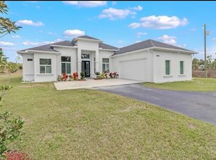 2662 2nd St NW, Naples, FL 34120