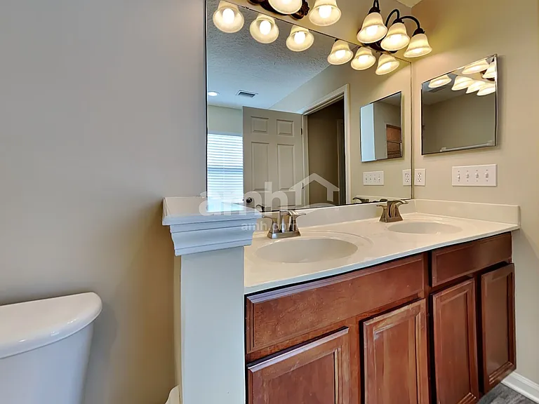947 Silver Spring Ct — Photo 12