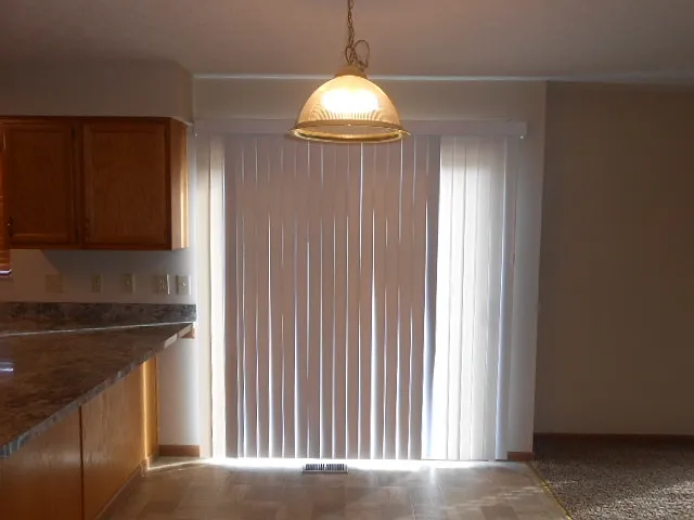 206 Aston Ct — Photo 4
