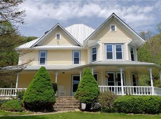 32 Hortons Creek Rd, Burnsville, NC 28714