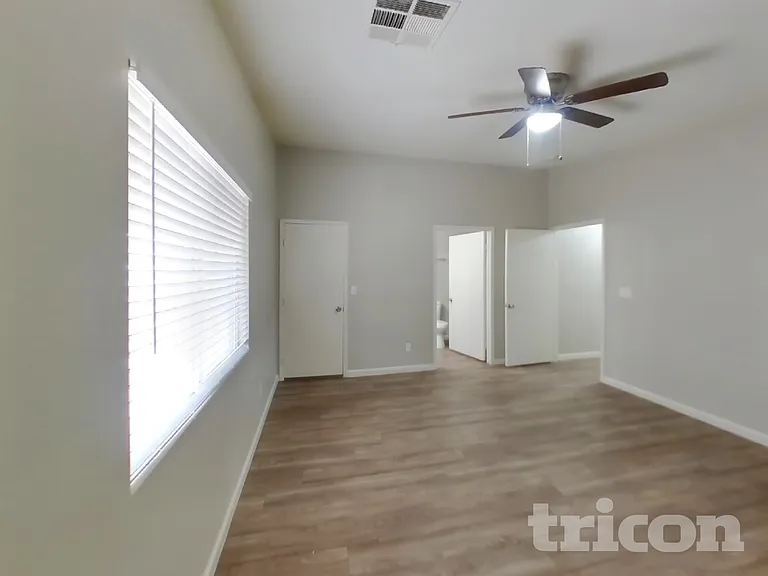 5088 Jewel Canyon Dr — Photo 9