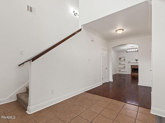 4th image of 213 Arsenal Dr