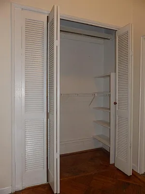 Rented by Immac Realty | media 9