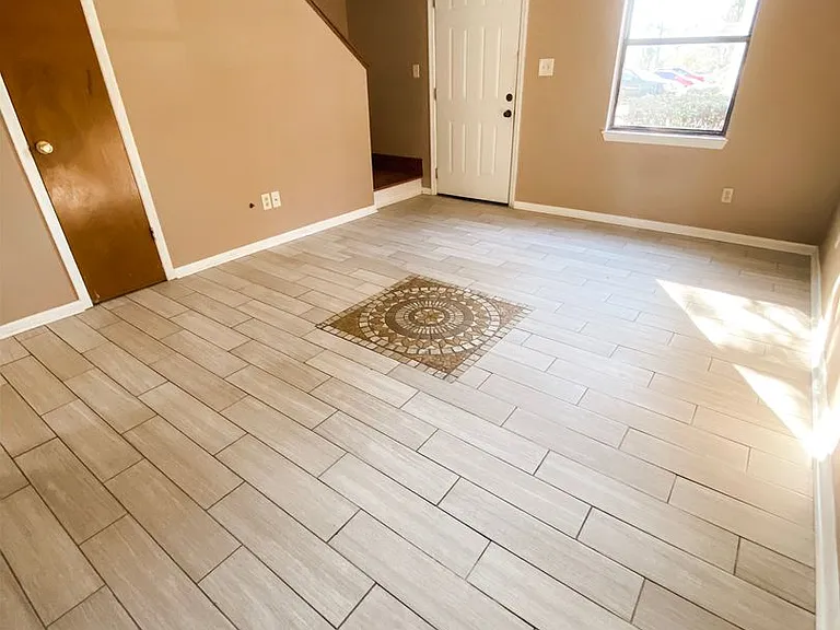 696 Tyner St #1 — Photo 8