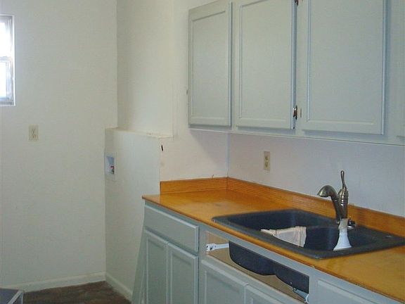 4th image of 1504 S Fern St