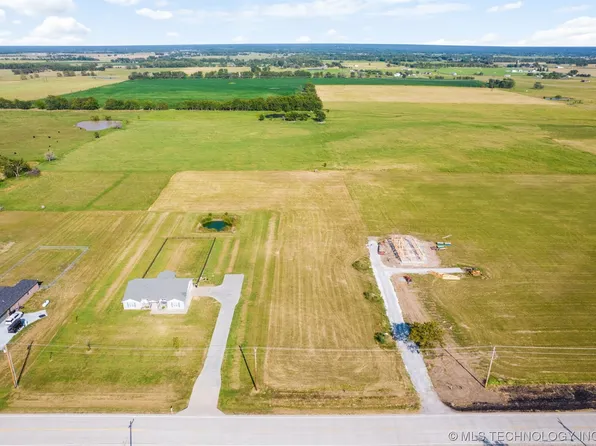 N 435th Rd, Pryor, OK 74361