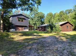 871 Williams Ln, Alger, MI 48610