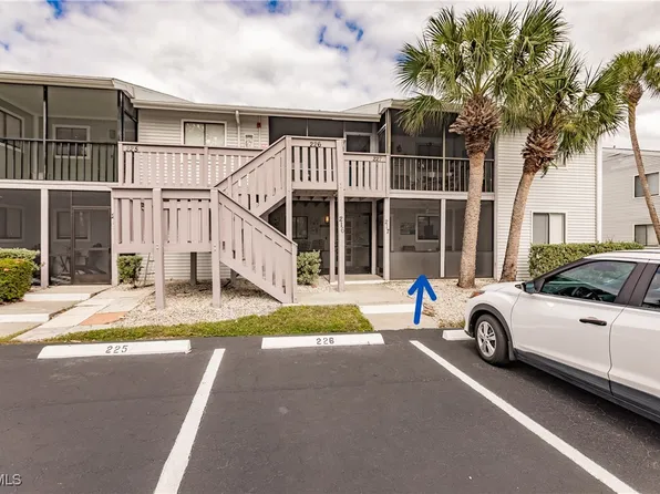 1055 Palm Ave APT 217, North Fort Myers, FL 33903