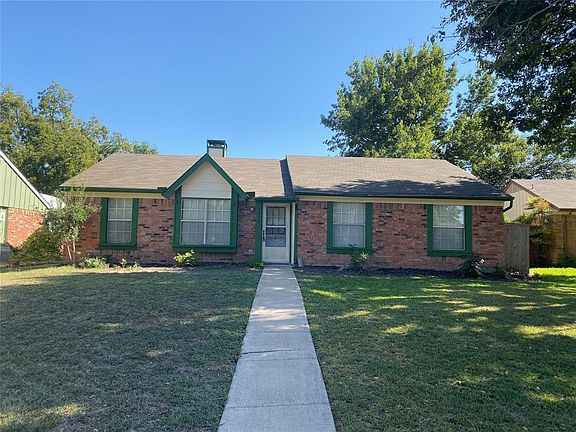 2nd image of 1410 Pueblo Ct